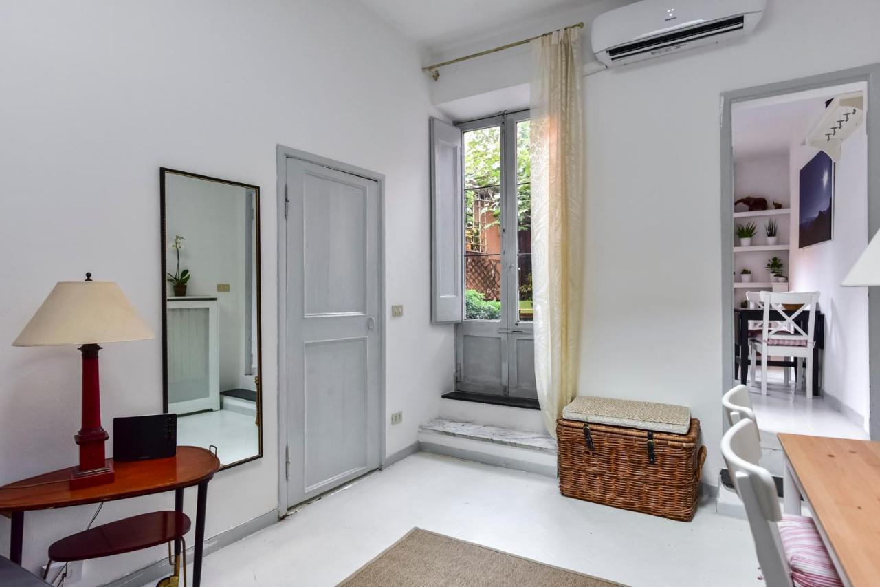 Monti Secret Garden Apartment Rome Exterior photo