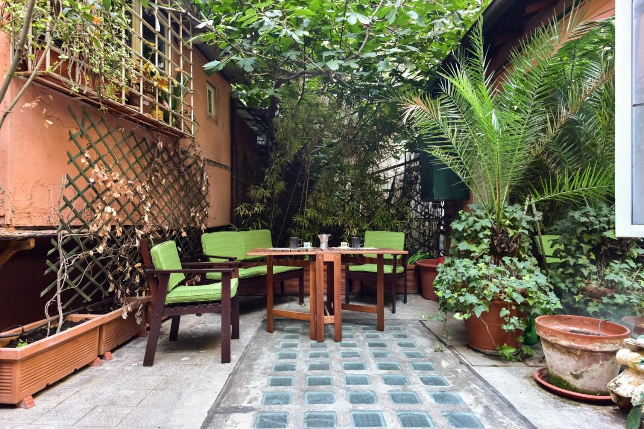 Monti Secret Garden Apartment Rome Exterior photo